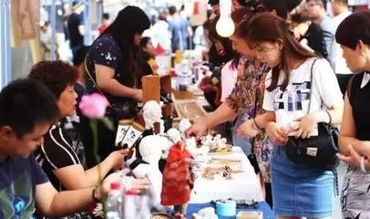 小螞蟻與瑤繡的邂逅 創(chuàng)意車(chē)尾箱復(fù)古集市，一場(chǎng)手工藝與旅行的奇妙交融